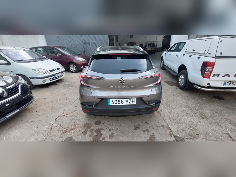 Renault Captur 100CV foto 7